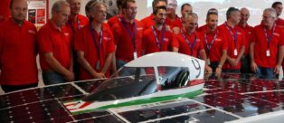 Emilia 3, l'auto a energia solare presentata a Maranello