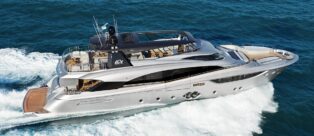 Il nuovo yachts 32 metri Montecarlo Yachts MCY 105