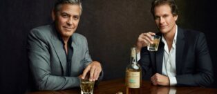 Tequila Casamigos : George Cloney e Rende Gerber degustano la loro tequila