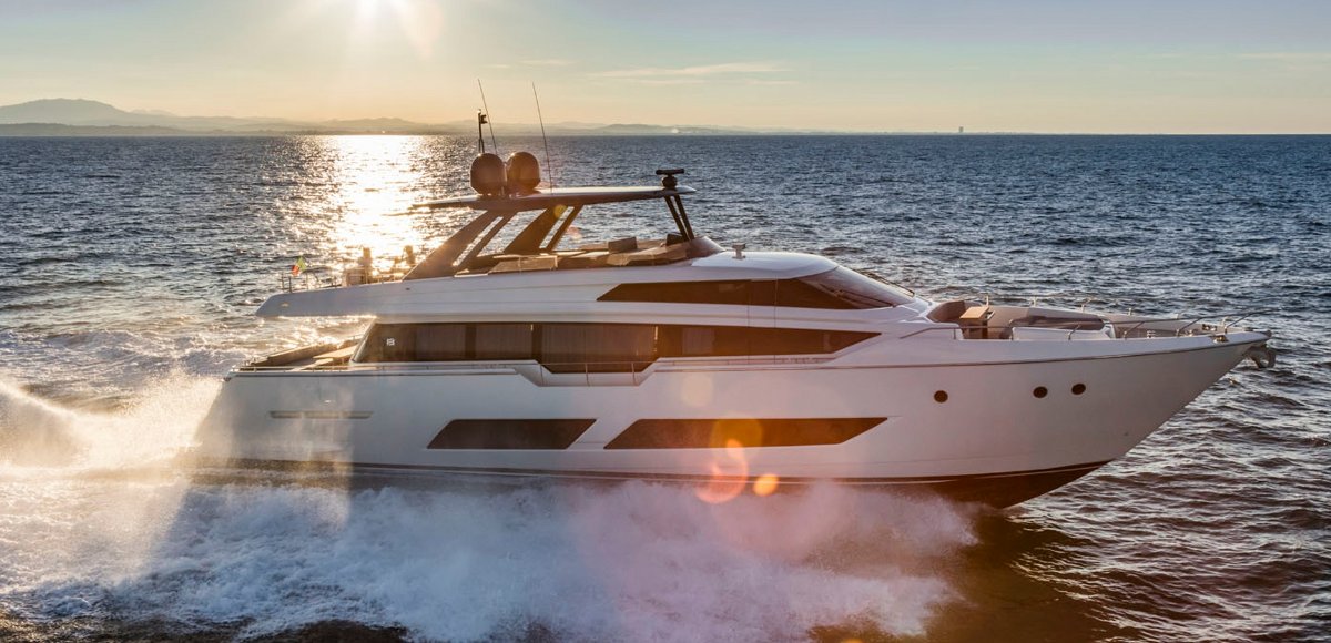 Ferretti Yachts 850