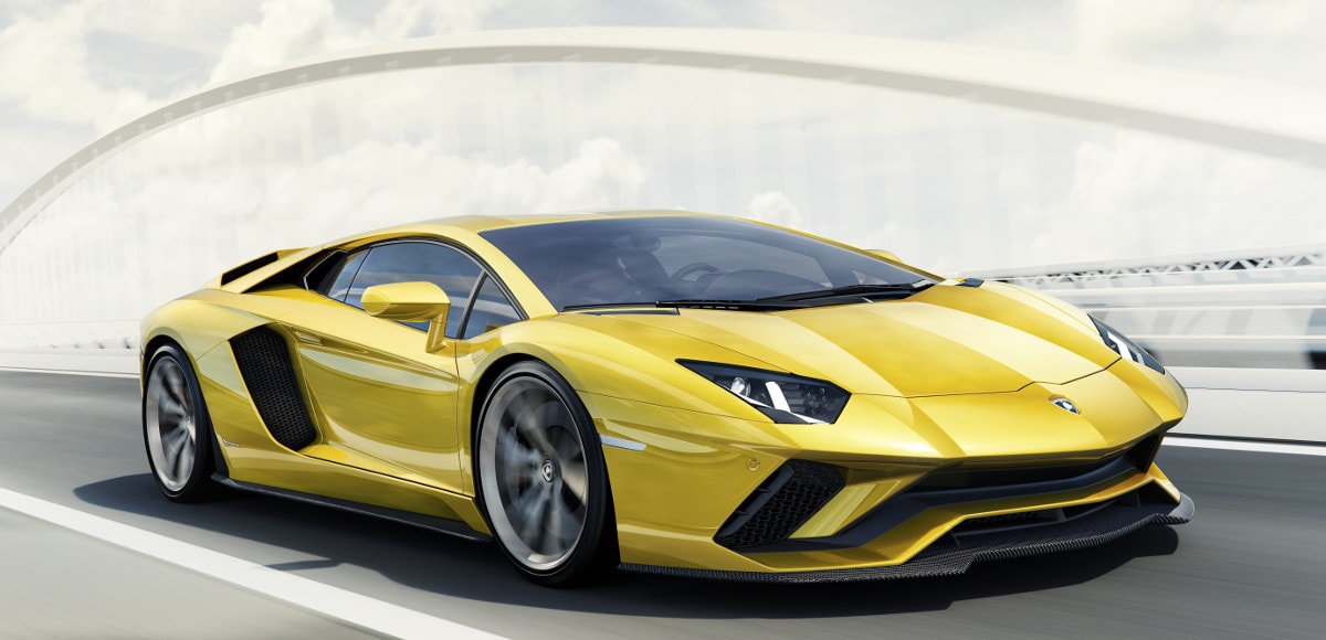 La nuova supersportiva Lamborghini Aventador S