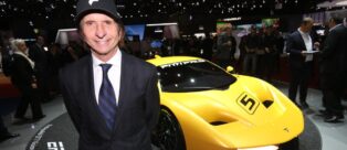Il campione brasiliano Emerson Fittipaldi presenta al Salone di Ginevra 2017 la sua supercar EF7 Vision Gran Turismo
