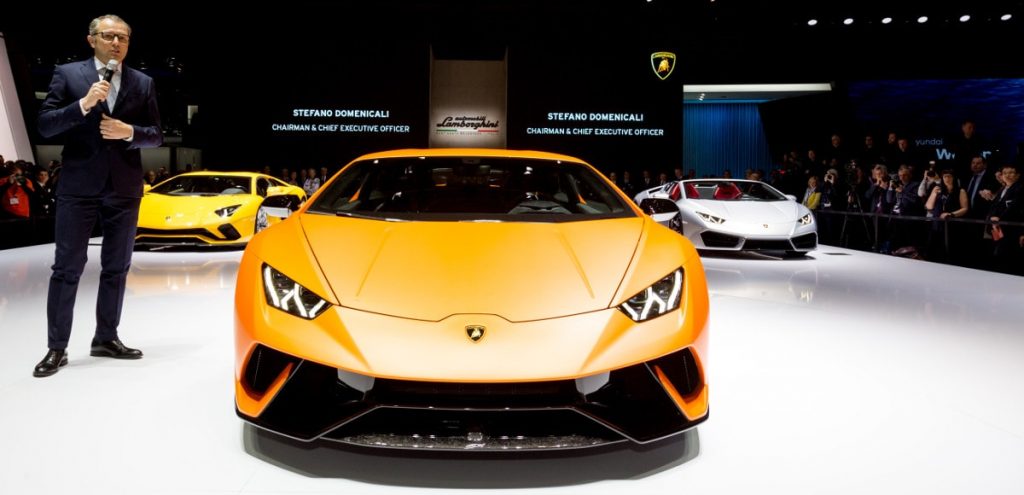 Stefano Domenicali presenta la Lamborghini Huracan Performante al Salone di Ginevra 2017