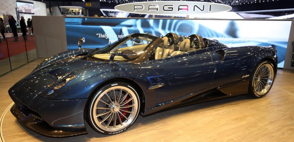 Debutto per la Pagani Huayra Roadster al Salone di Ginevra 2017