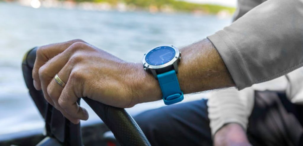 Lo smartwatch dedicato alla nautica: il Garmin qatix 5