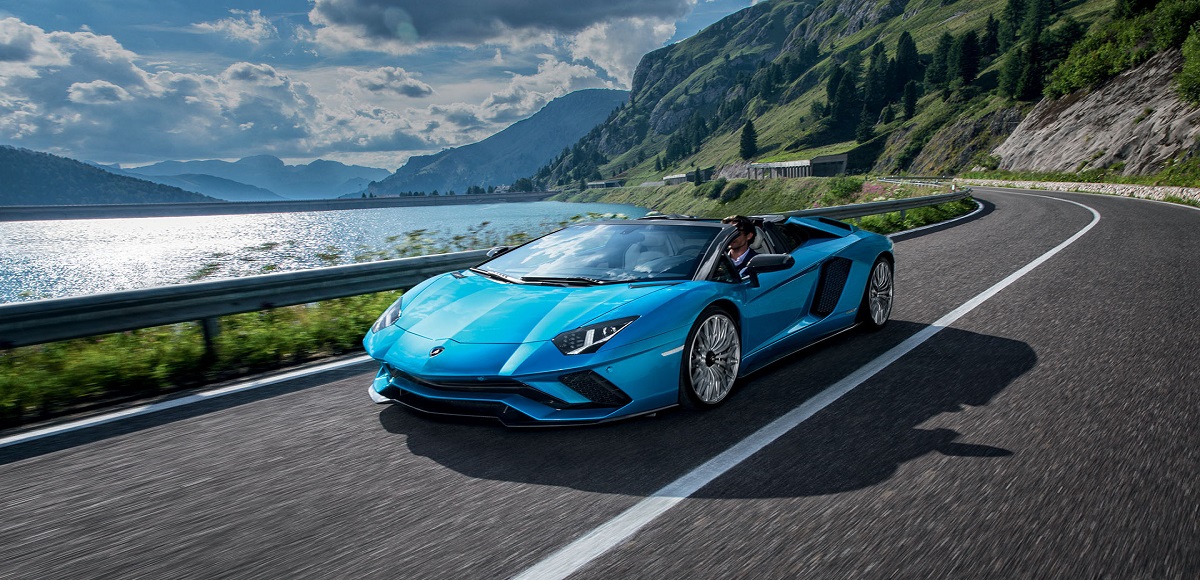 Lamborghini Aventador S Roadster: nuova dimensione al piacere di guida