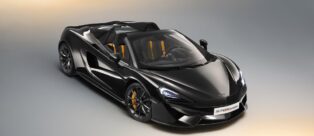 La versione Black Onys di McLaren 570S Spider Design Editions