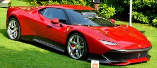 La Ferrari SP38 sul prato del Concorso d'Eleganza Villa d'Este