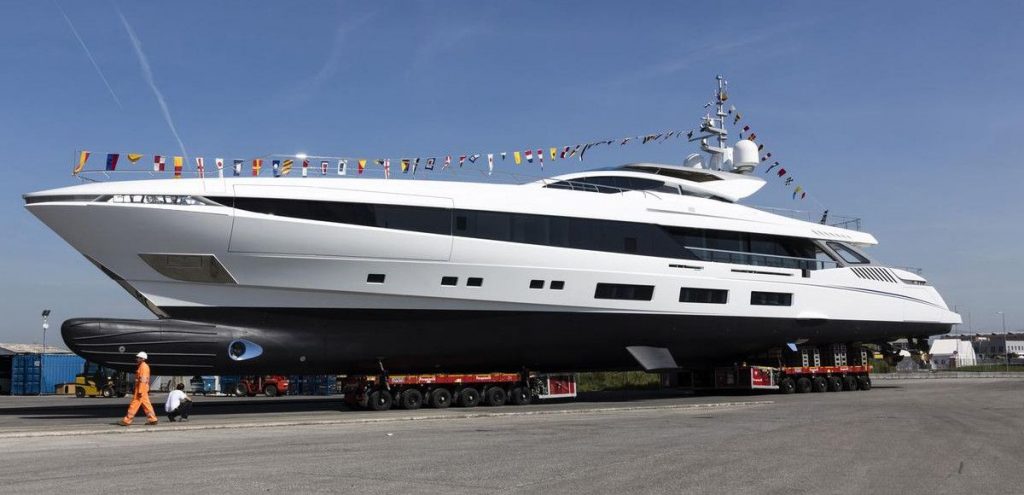 Varato il Mangusta Gransport 54 El Leon