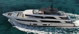 Varata la prima unità di Custom Line Navetta 42