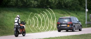 Con il programma Sicurezza KTM la casa austriaca aumenta il suo impegno per la sicurezza alla guida