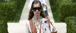 Occhiali da sole a mascherina L’accessorio fashion per la Primavera/Estate 2019