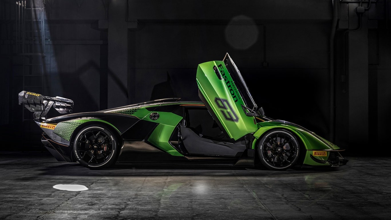 Lamborghini Essenza SCV12 40 esemplari destinati all'utilizzo in pista