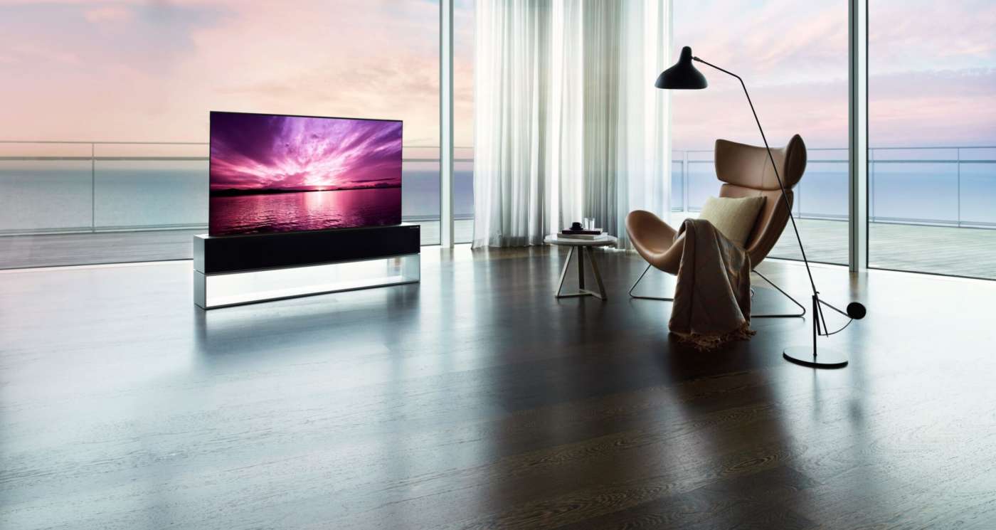LG SIGNATURE OLED R Il primo televisore arrotolabile che costa quasi come un appartamento!