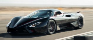 532,93 km/h di velocità massima SSC Tuatara è l'auto più veloce di sempre