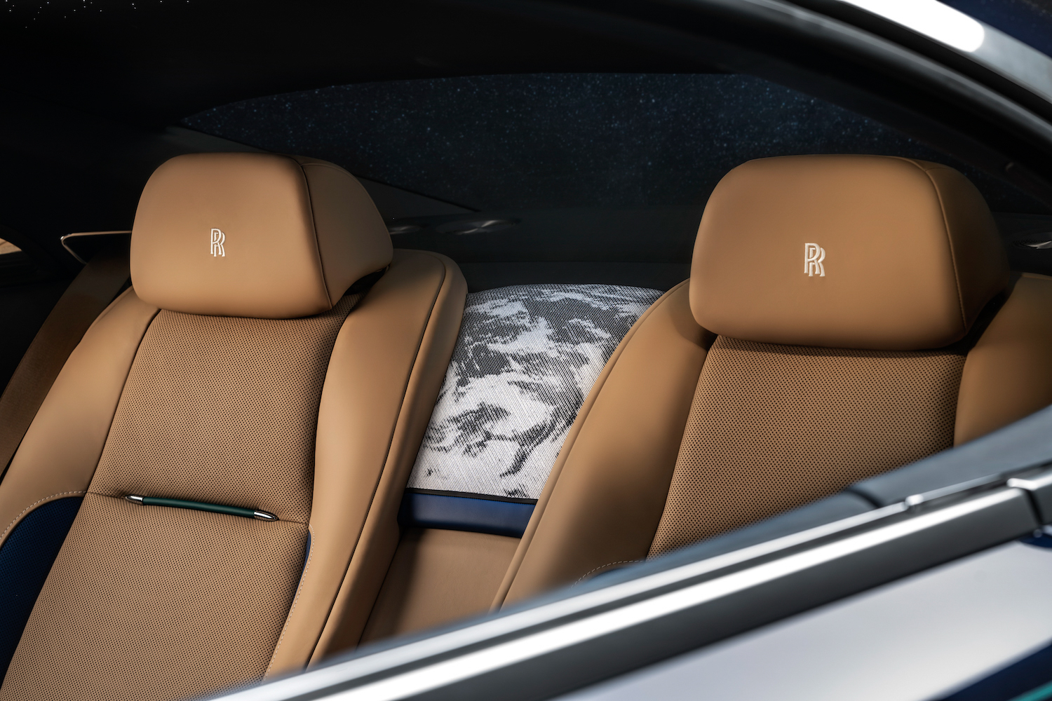 Rolls-Royce Wraith Inspired by Earth Quando il lusso si ispira allo spazio