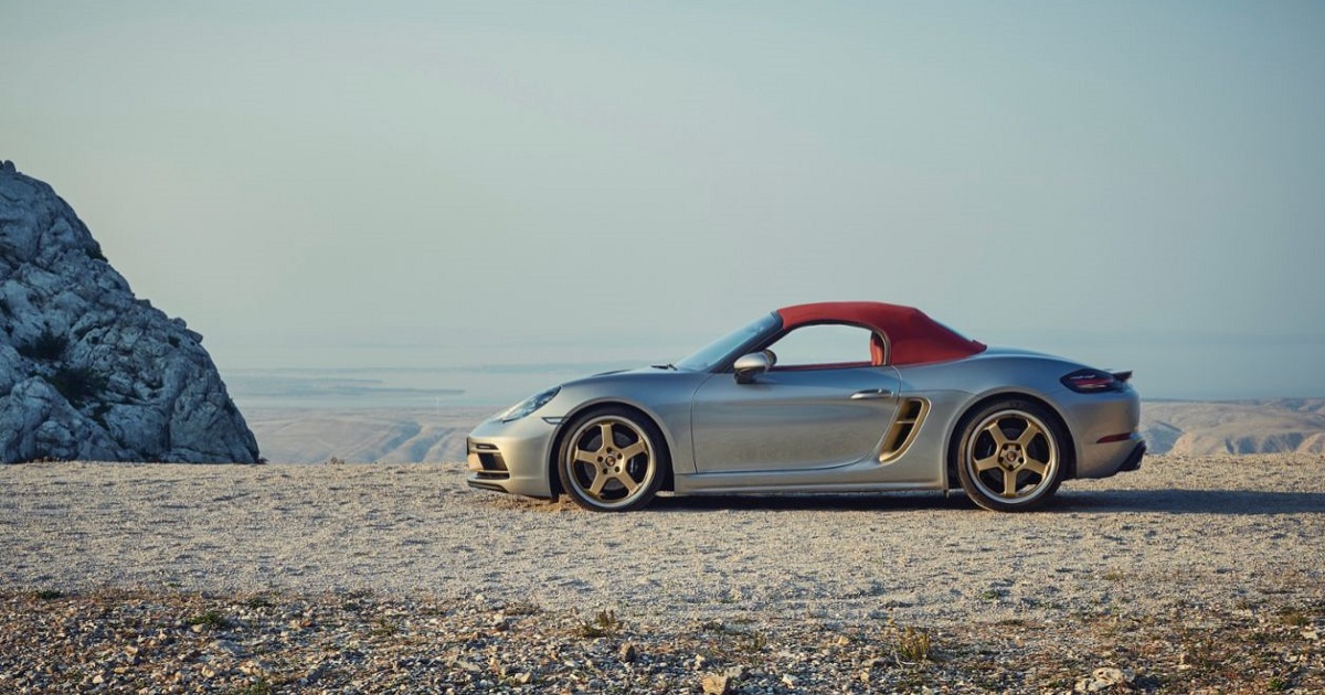 PORSCHE BOXSTER 25: UN OMAGGIO AGLI ANNI NOVANTA