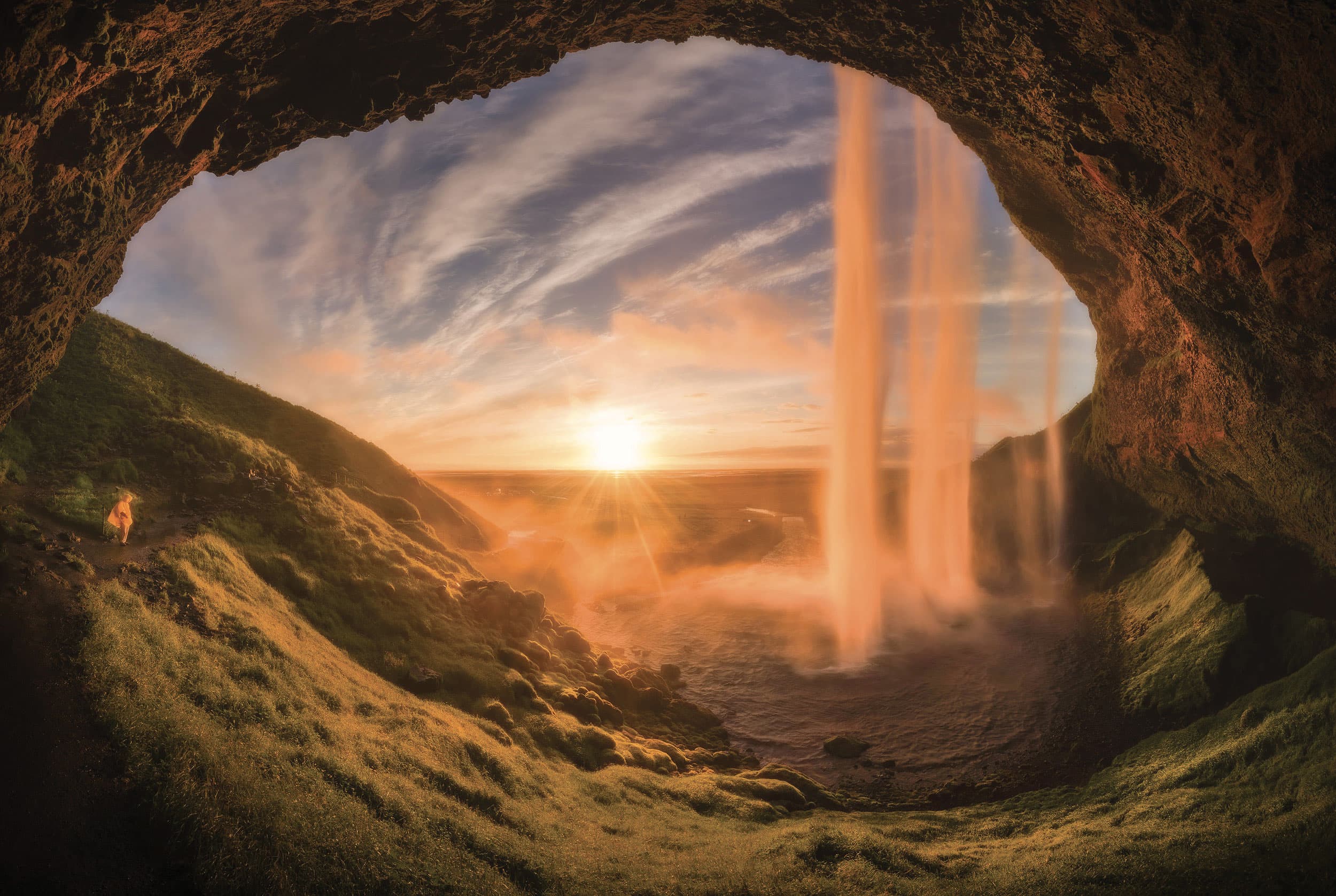 Cascate d’acqua Islanda 10 mete suggestive per gli appassionati della natura