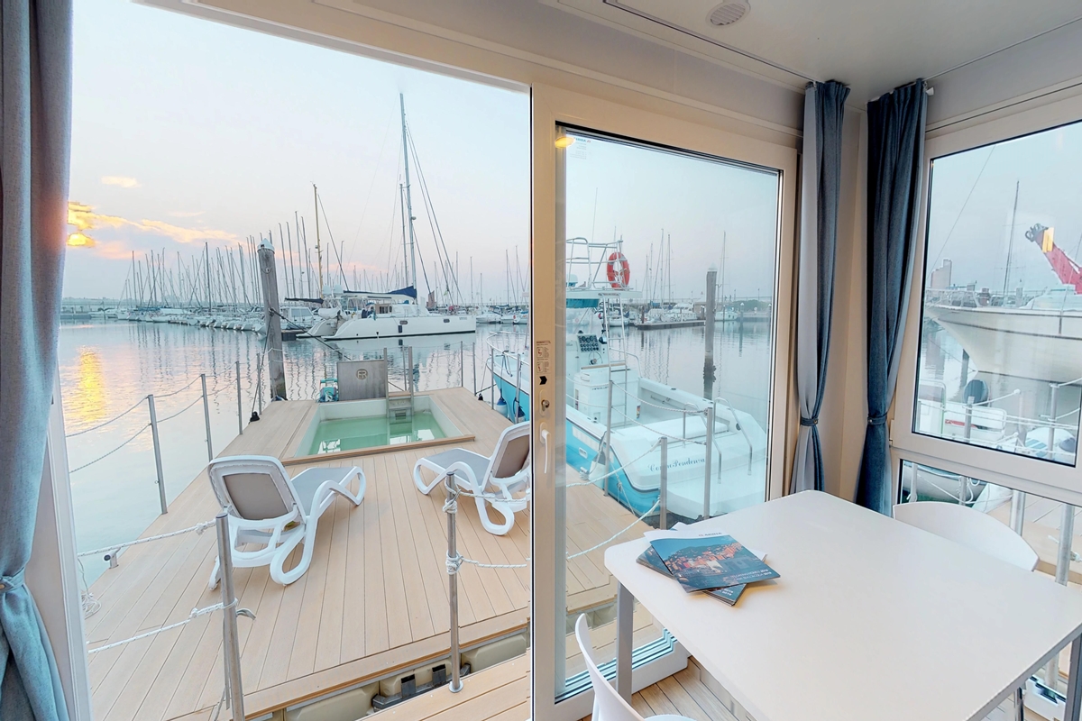 Case galleggianti Rimini: sul porto è tutto pronto per il "Marina Resort"
