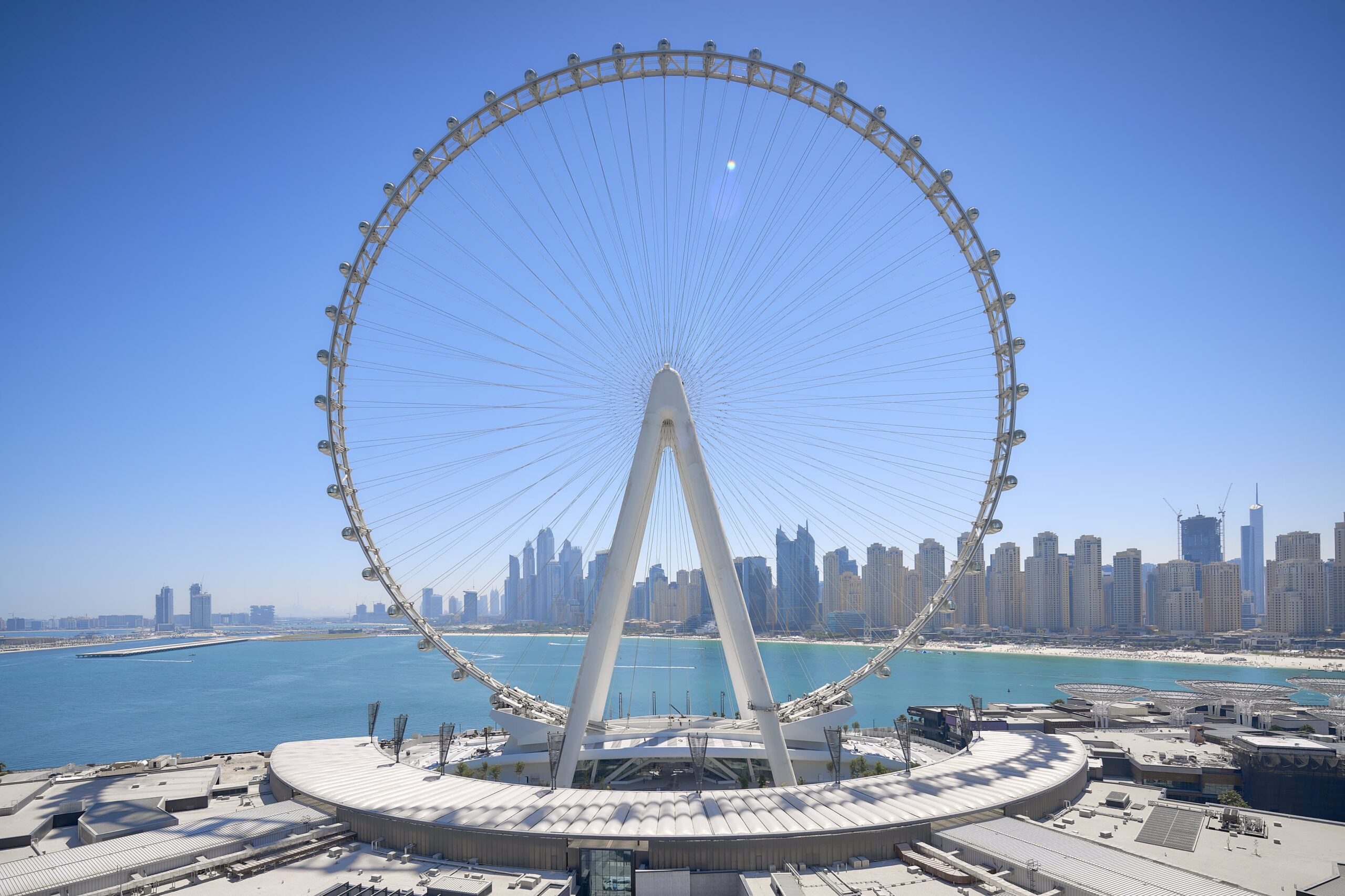 Dubai batte Rimini? Dubai Eye: la ruota panoramica più grande del mondo 