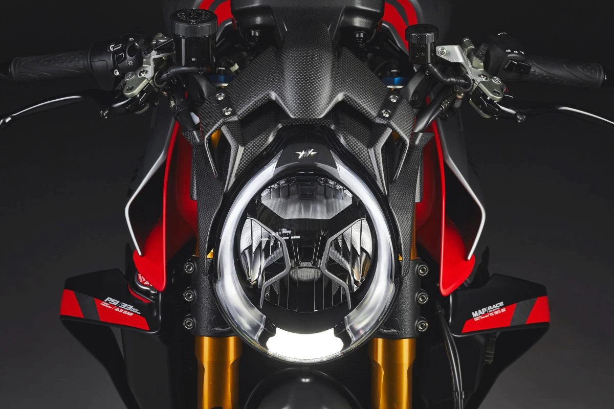 MV Agusta Brutale 1000 Nürburgring: prodotta in partnership con il famoso circuito