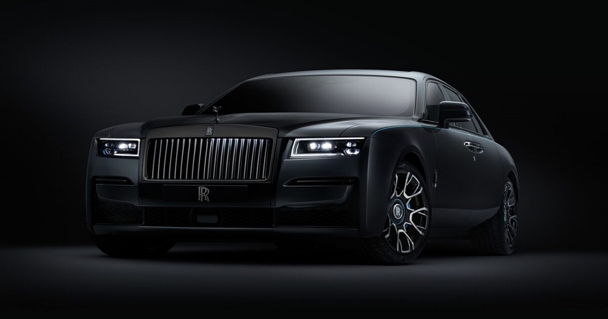 Rolls-Royce Ghost Black Badge Grande personalità e da numerosissimi elementi distintivi