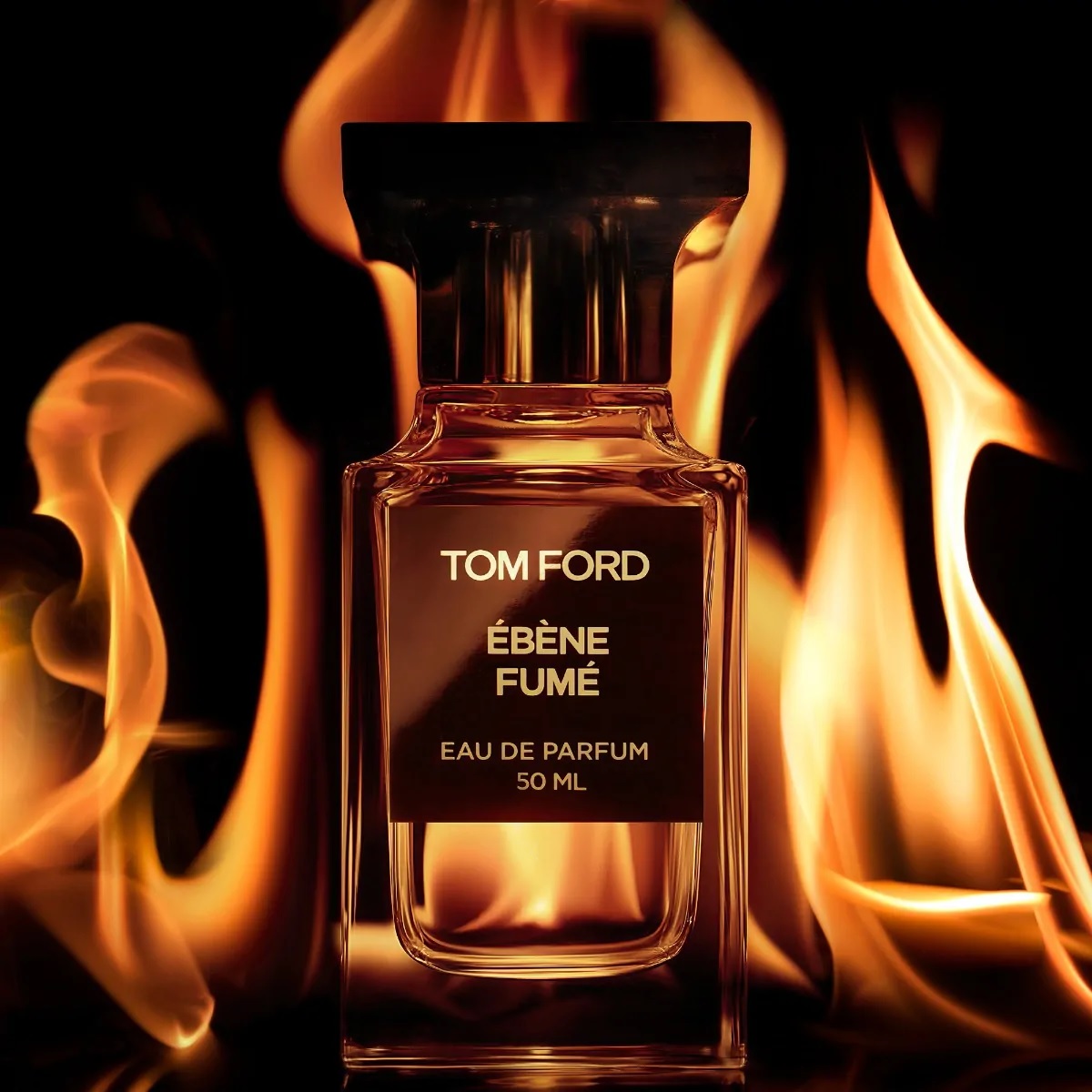 Profumo Ébène Fumé: la nuova fragranza mistica di Tom Ford 