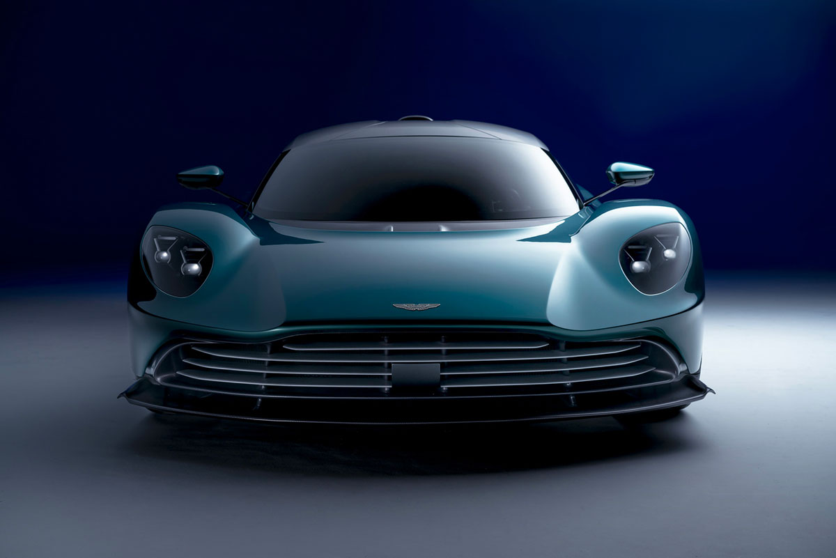 Aston Martin Valhalla 2022 Una vera supercar britannica ultra lussuosa ed esclusiva