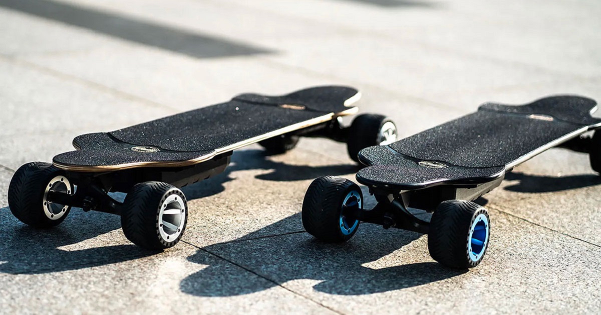 Primavera, la stagione dello skateboard elettrico! 5 modelli che accontentano tutti