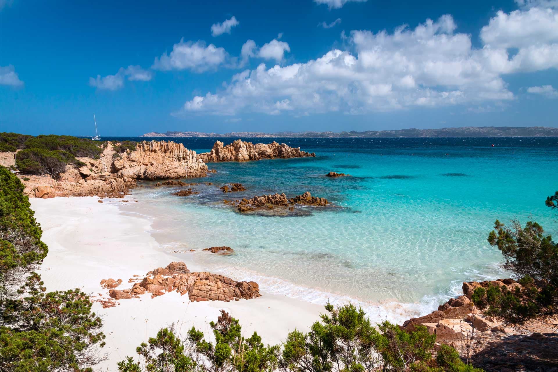 Le cinque spiagge più belle d’Italia  E’ tempo di pensare alle vacanze! 