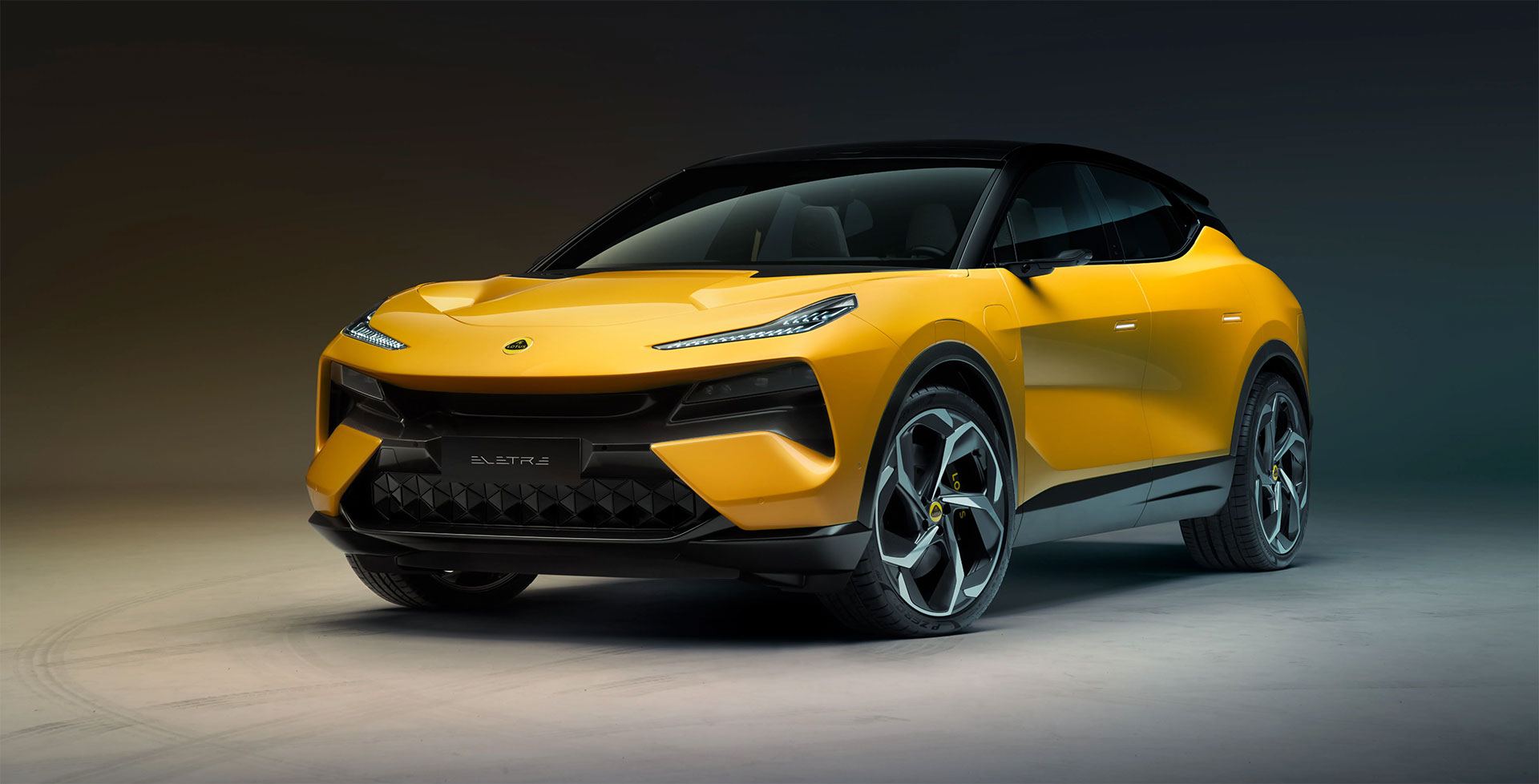 Lotus Eletre: ha inizio la rivoluzione elettrica!