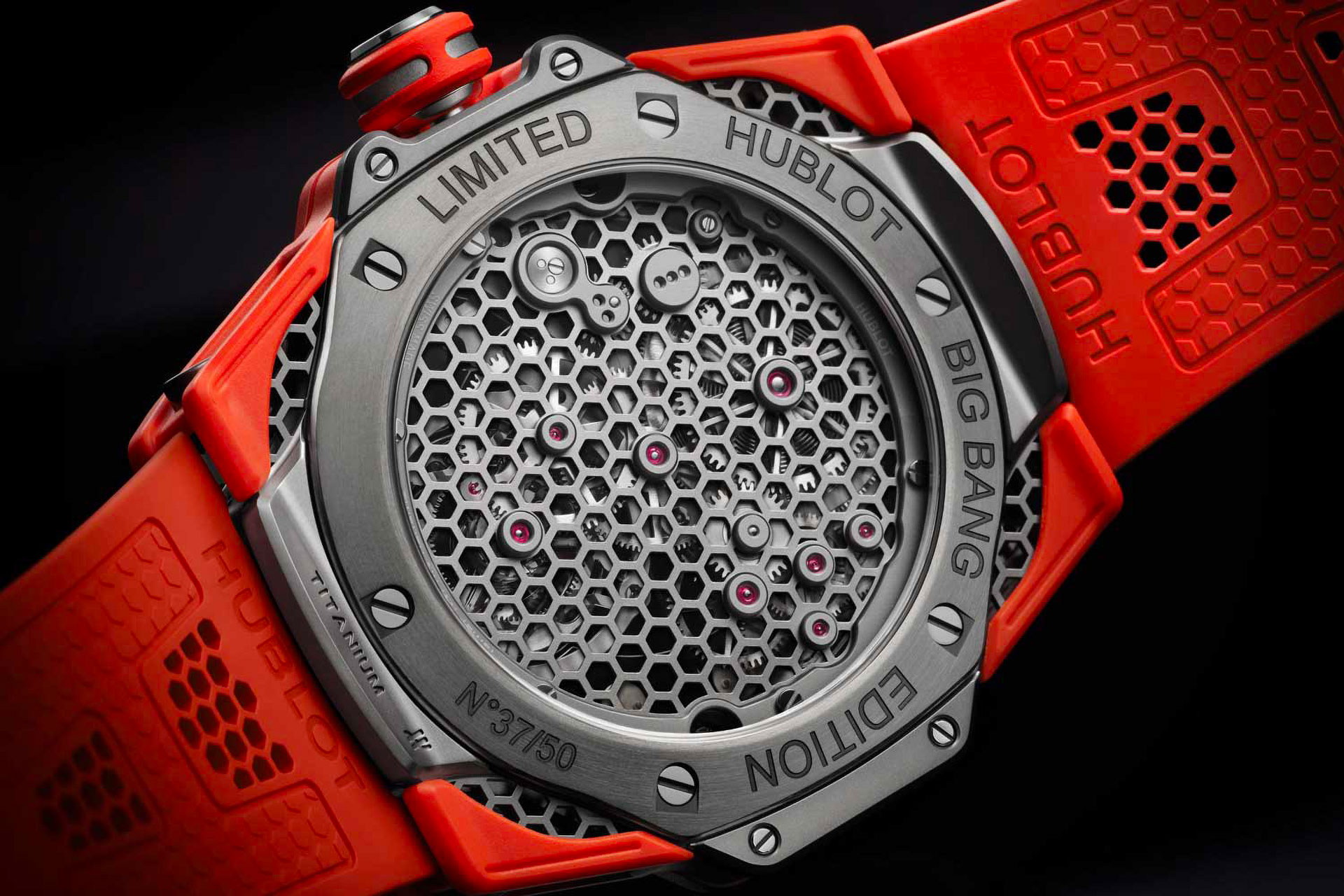 Orologio Big Bang Tourbillon Hublot Samuel Ross disegna la nuova versione di un’icona 