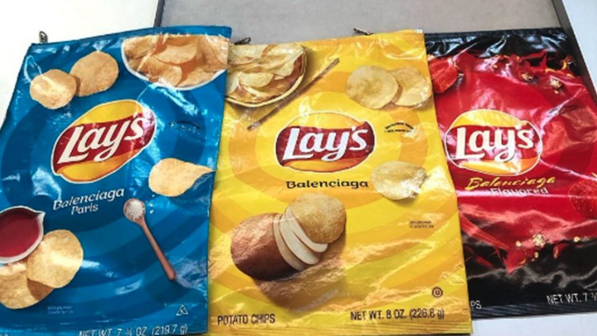 Lay's x Balenciaga Potato Chip Bag: una borsa di patatine da 1.800 dollari!