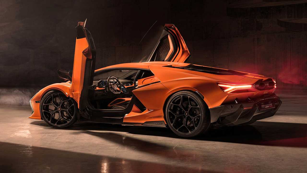 Lamborghini Revuelto, la supercar ibrida Plug-in con 1.015 CV