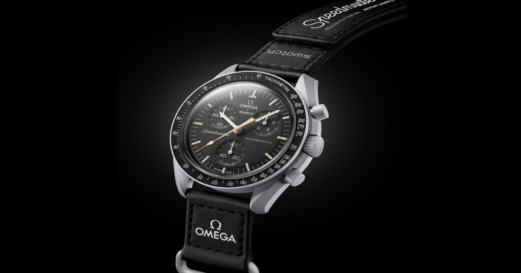 Omega MoonSwatch Gold: svelato ufficialmente l'orologio dell'anno