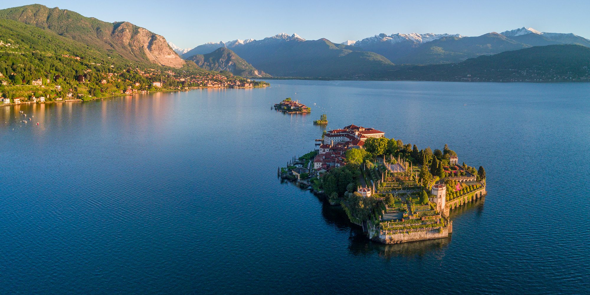 Lago Maggiore, Louis Vuitton presenta all'Isola Bella la collezione 2024 -  La Stampa