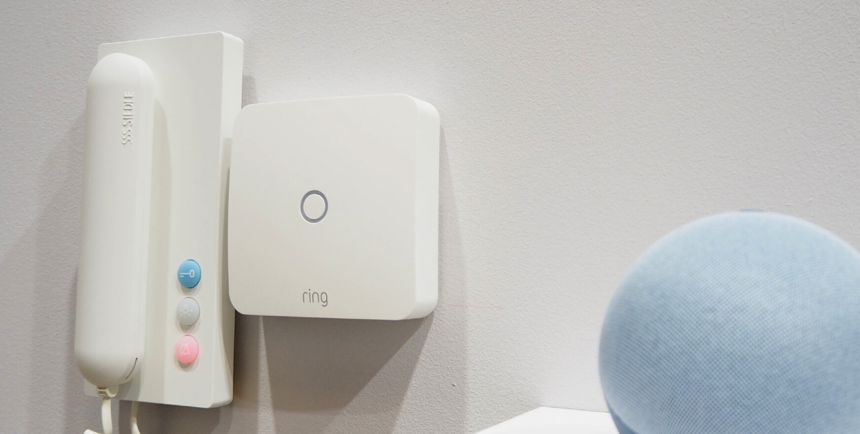 Ring Intercom Amazon Ora puoi aprire la porta stando comodamente seduto sul divano!