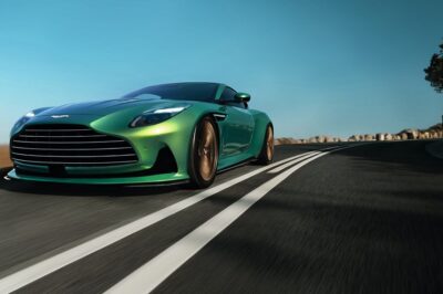 La nuova Aston Martin DB12 è il primo tassello di una serie di modelli in arrivo nei prossimi anni 