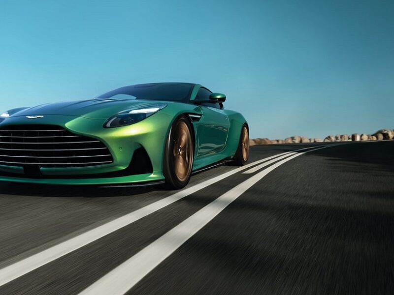 La nuova Aston Martin DB12 è il primo tassello di una serie di modelli in arrivo nei prossimi anni 