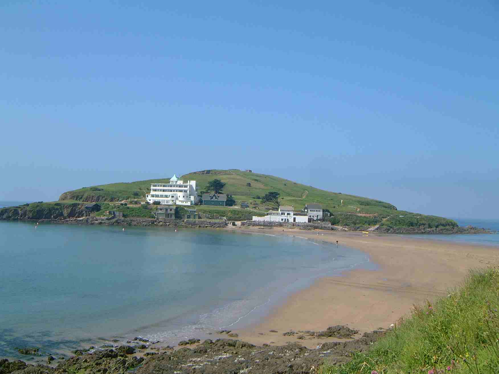 Burgh Island, in vendita l’isola britannica che ha ispirato Agatha Christie