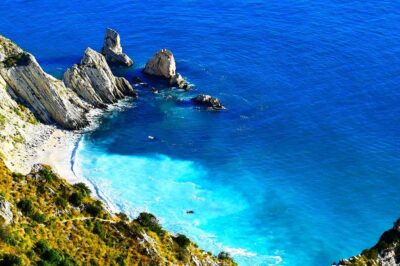 Il Conero è la nuova meta Vacanze Estate 2023