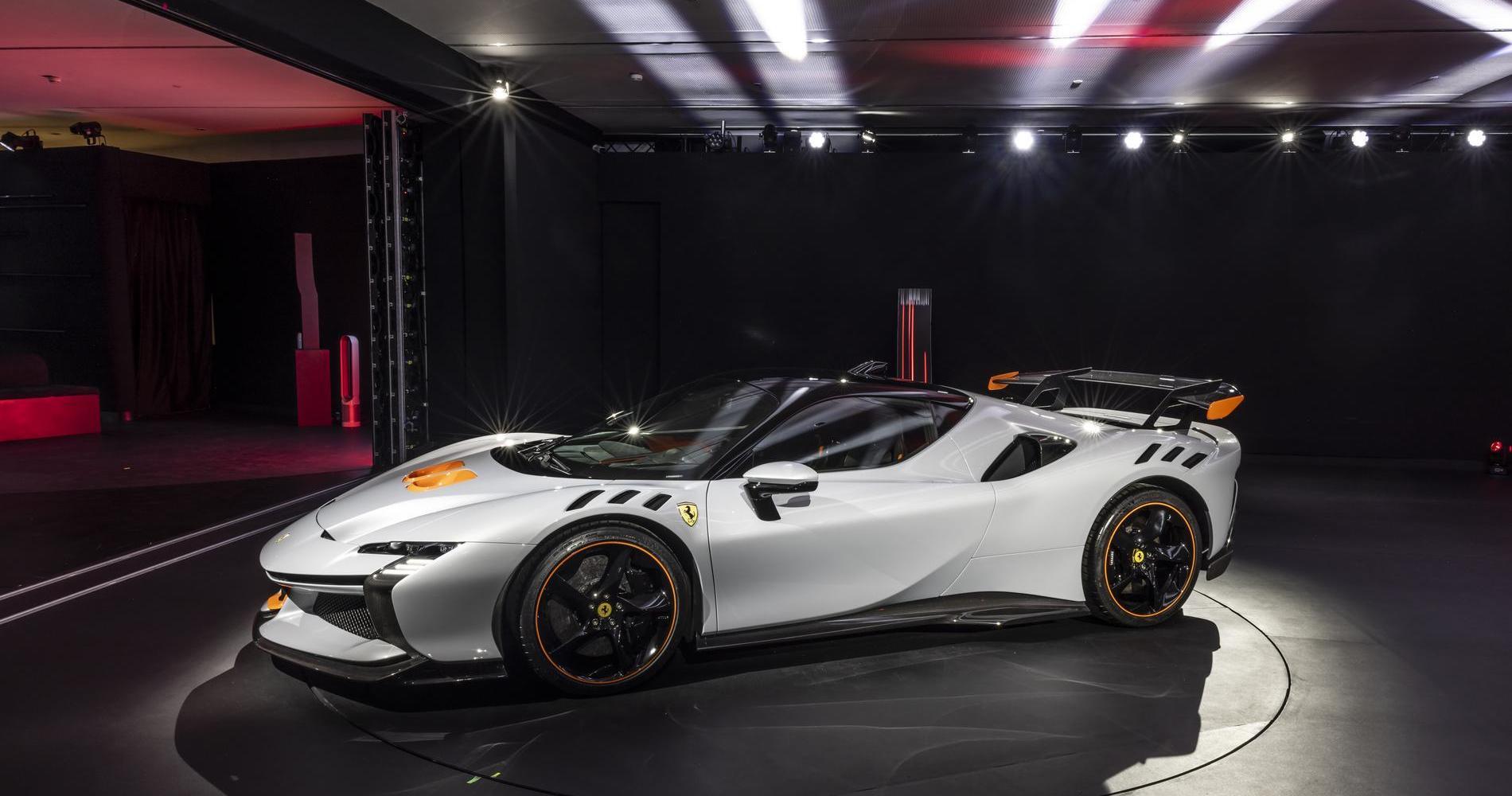 Ferrari SF90XX Stradale e Spider: l'evoluzione a partire da 770.000 Euro!