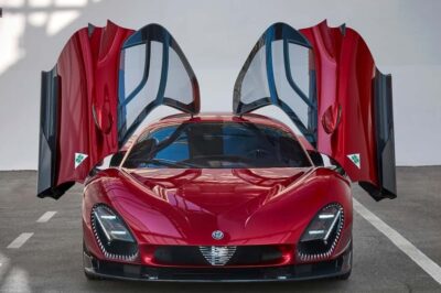 Alfa Romeo 33 Stradale: nuovo orgoglio italiano