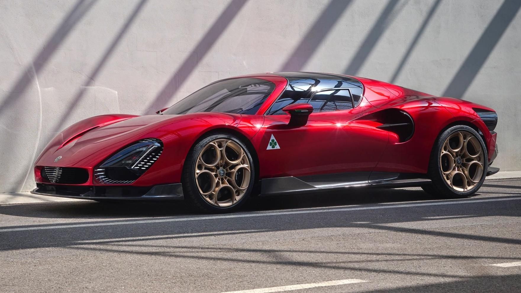 Alfa Romeo 33 Stradale: nuovo orgoglio italiano 